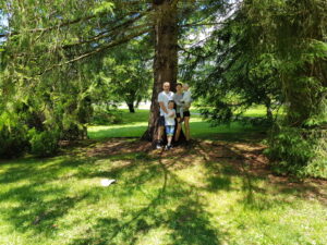 Familie Wiegert im Wald